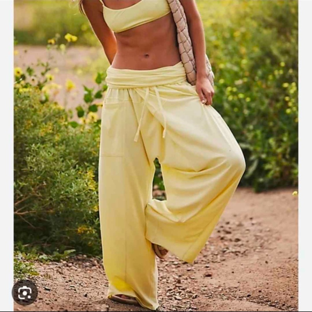 Free People Movement hot shot sport pants Lg - Picture 3 of 3